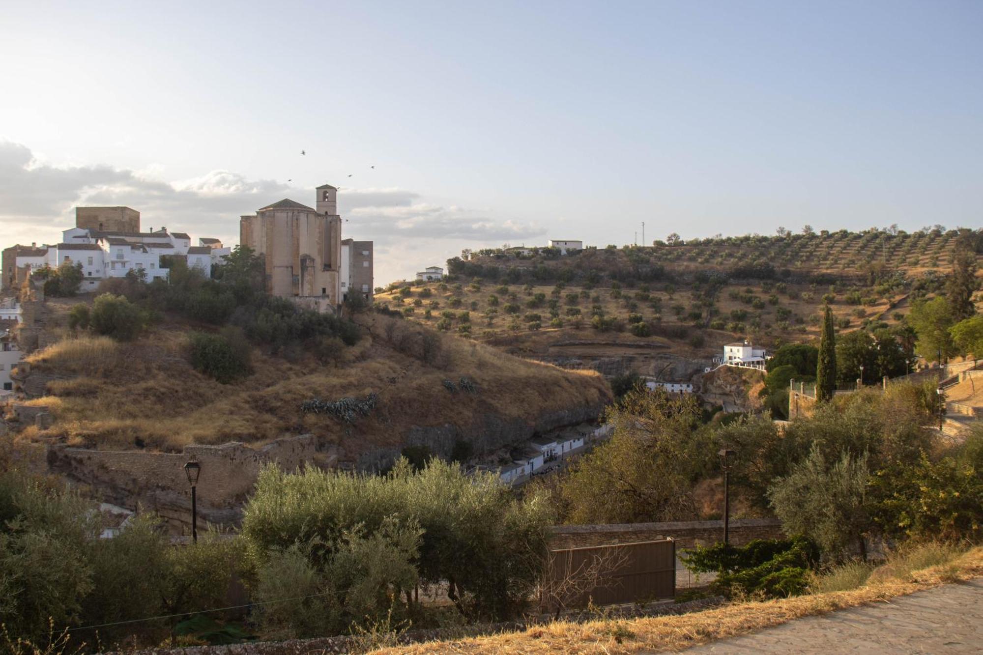 Apartamento El Mirador Del Parque Setenil De Las Bodegas Eksteriør bilde